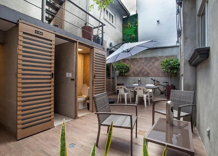 Nomadier - Private Ensuite With Desk In Condesa, Cdmx *