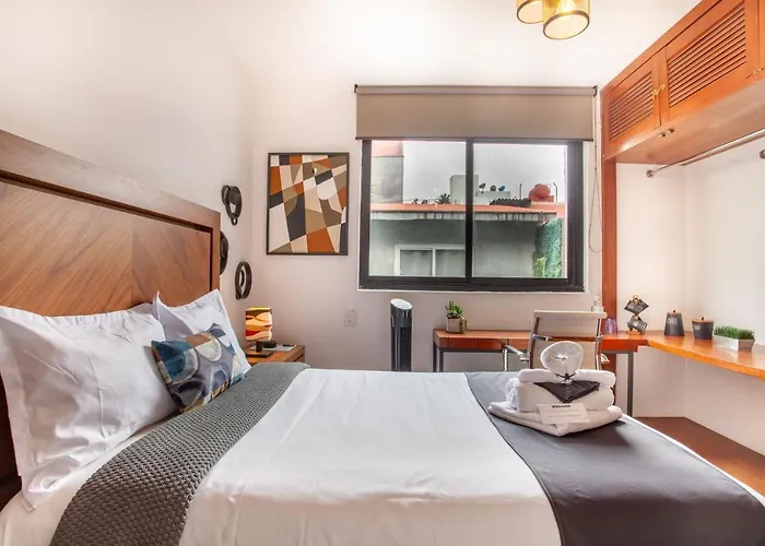 Nomadier - Private Ensuite With Desk In Condesa, Cdmx * México DF